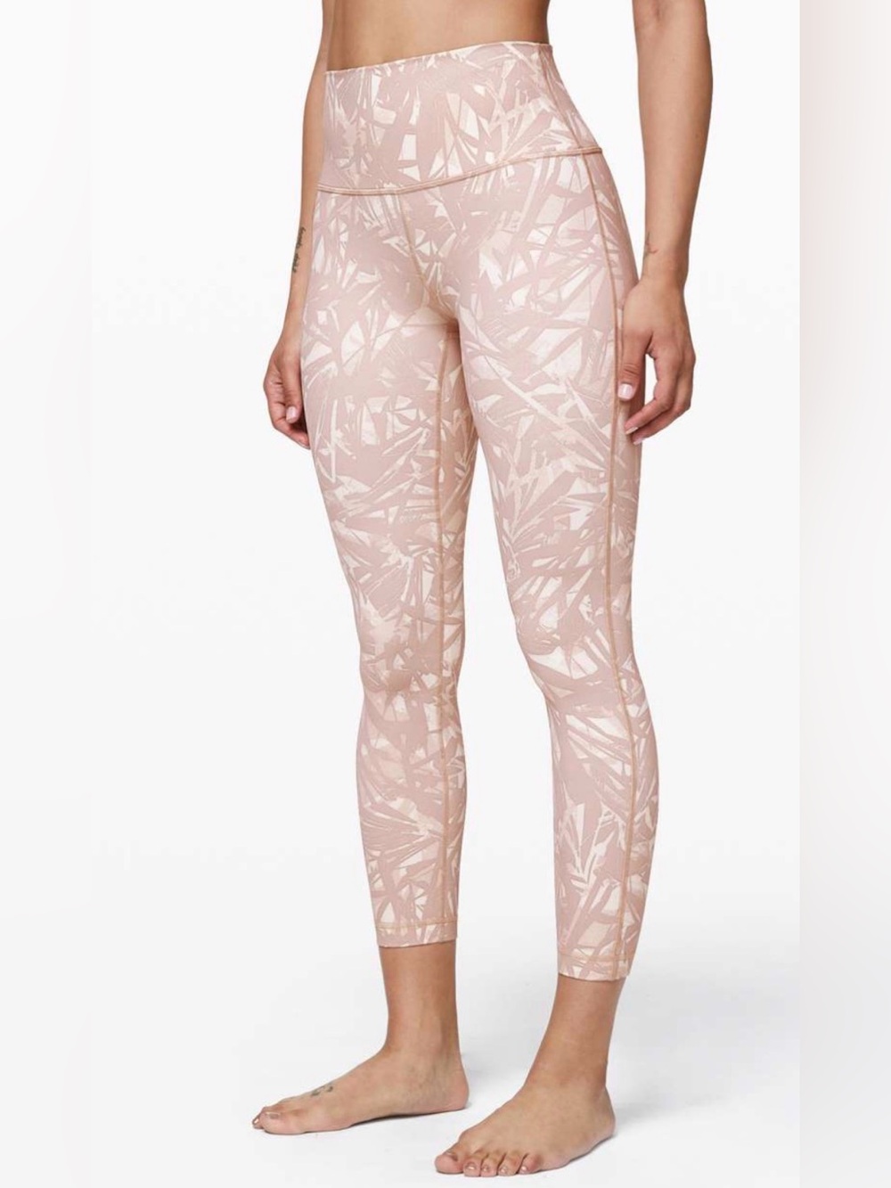 lululemon athletica shadow leaf ivory Muse High-Rise Leggings 25”